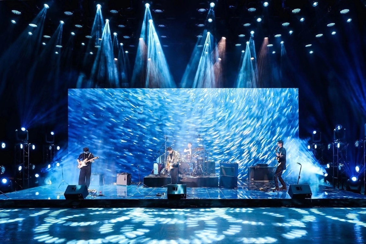 mandarin 乐队 - 宇智菠萝