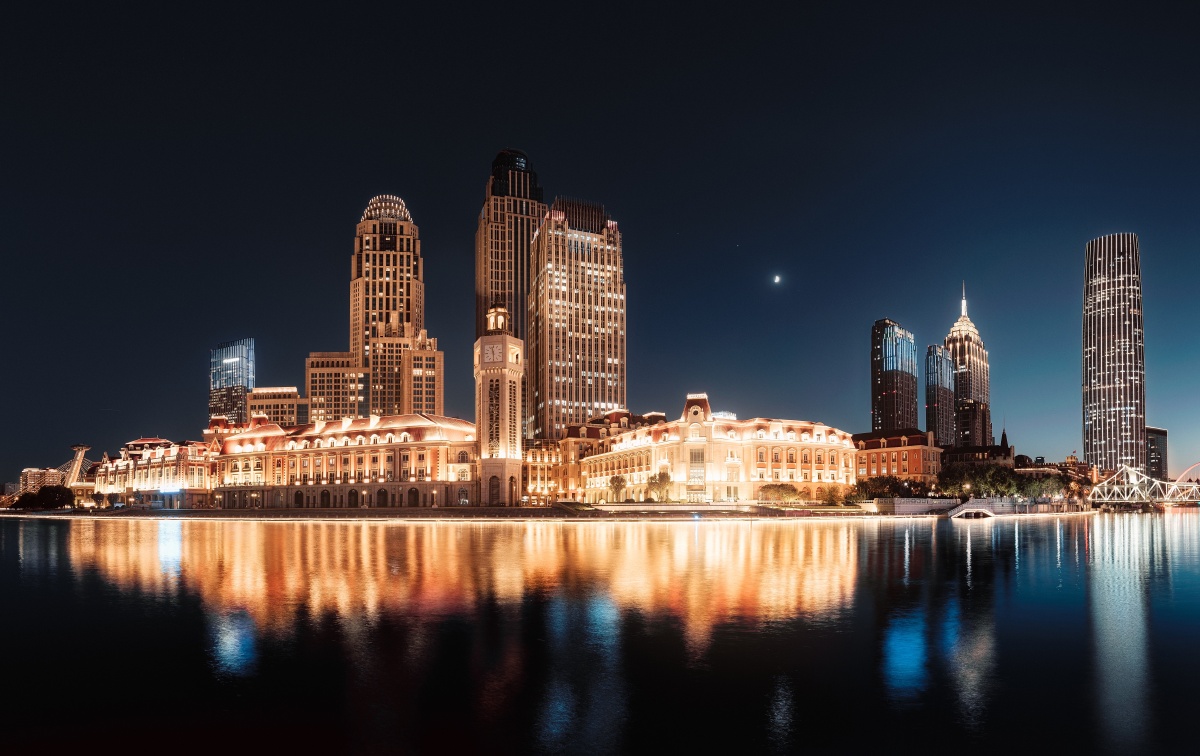 津湾广场 - 重装的小螃蟹 - 图虫