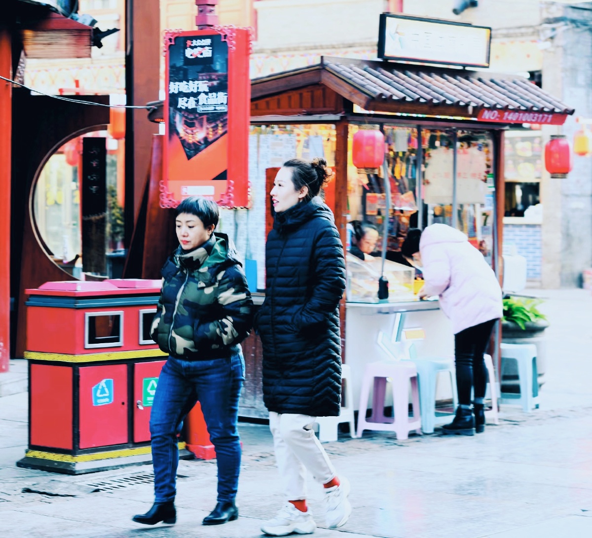 也逛街场景食品街