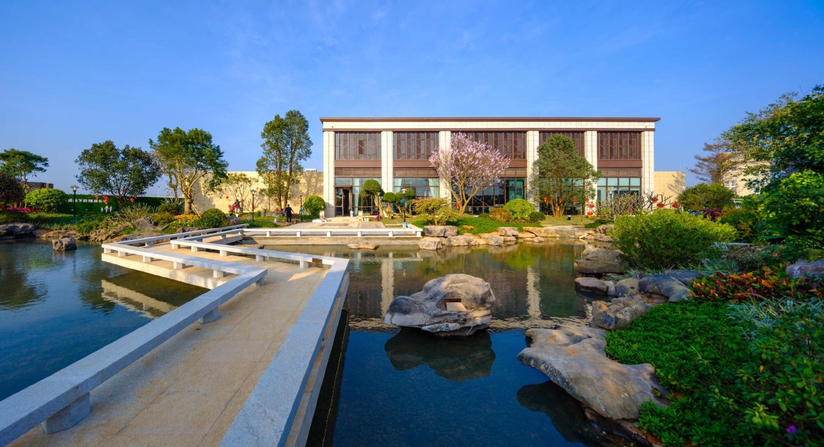 雷州方圆地产售楼部