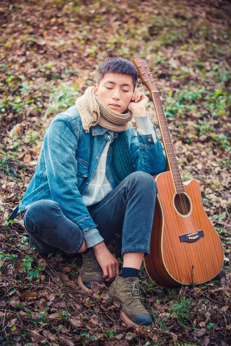 吉他少年