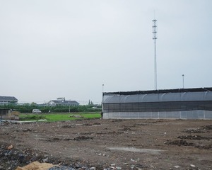880819