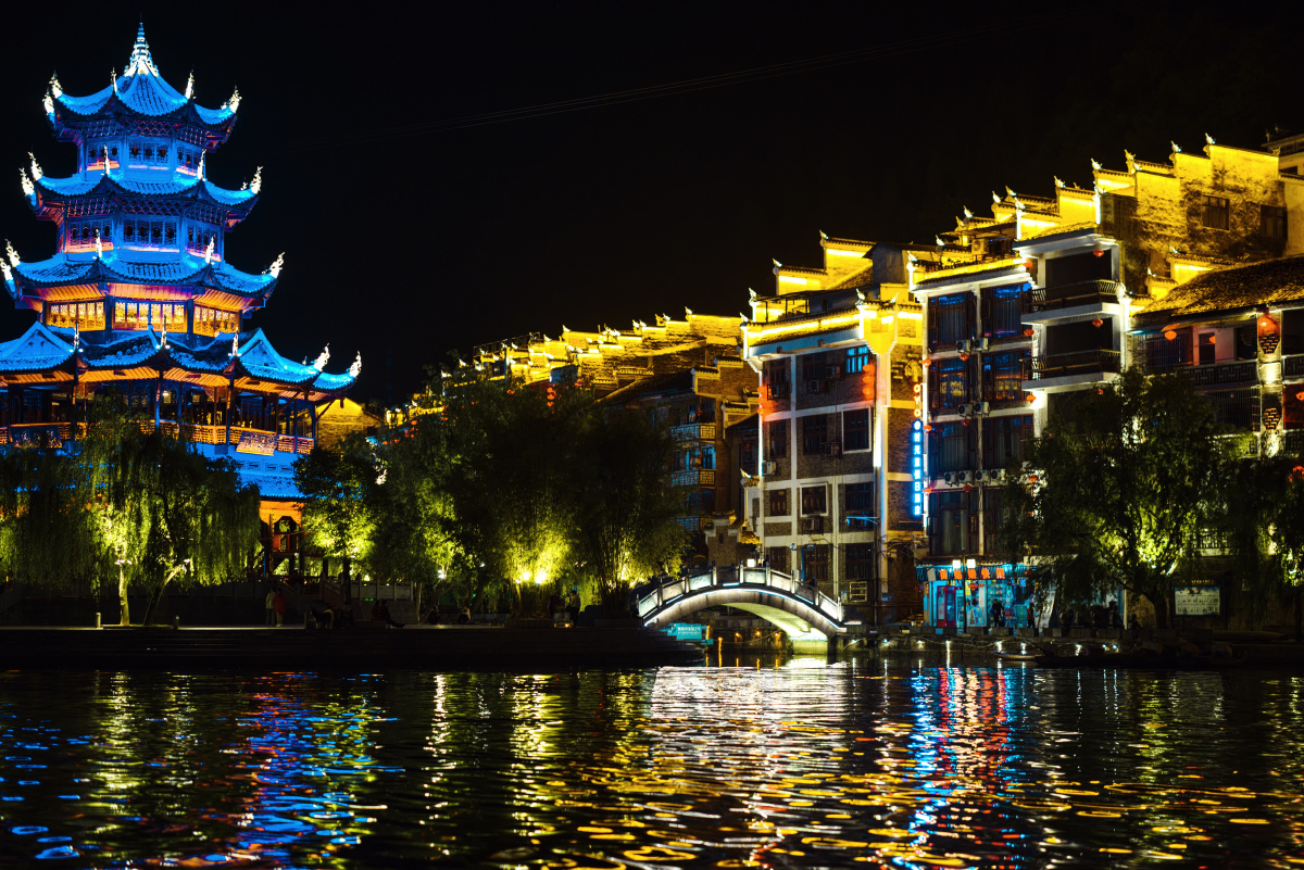 2019多彩贵州镇远古镇夜景