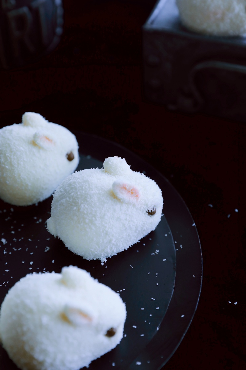 美食一人食慕斯兔