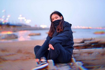 001