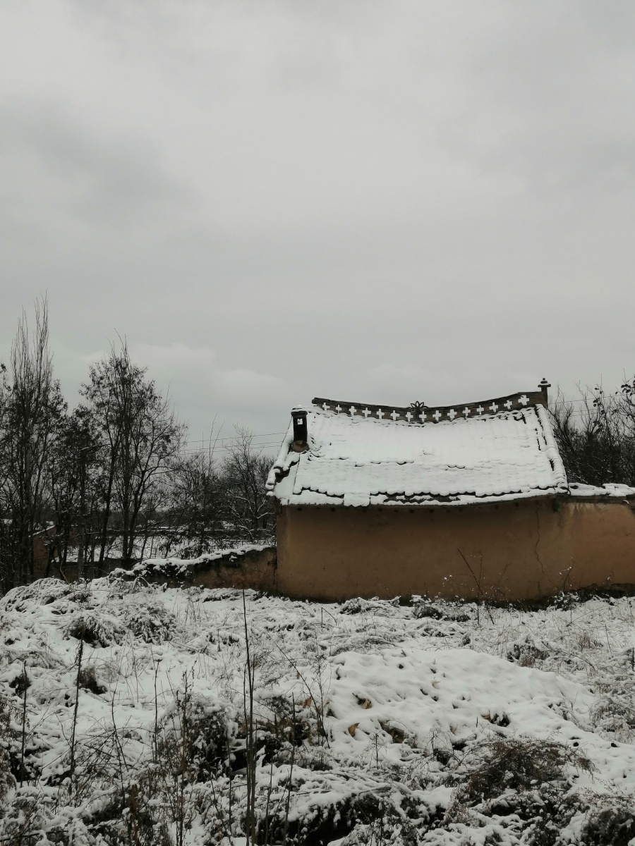 农村雪景