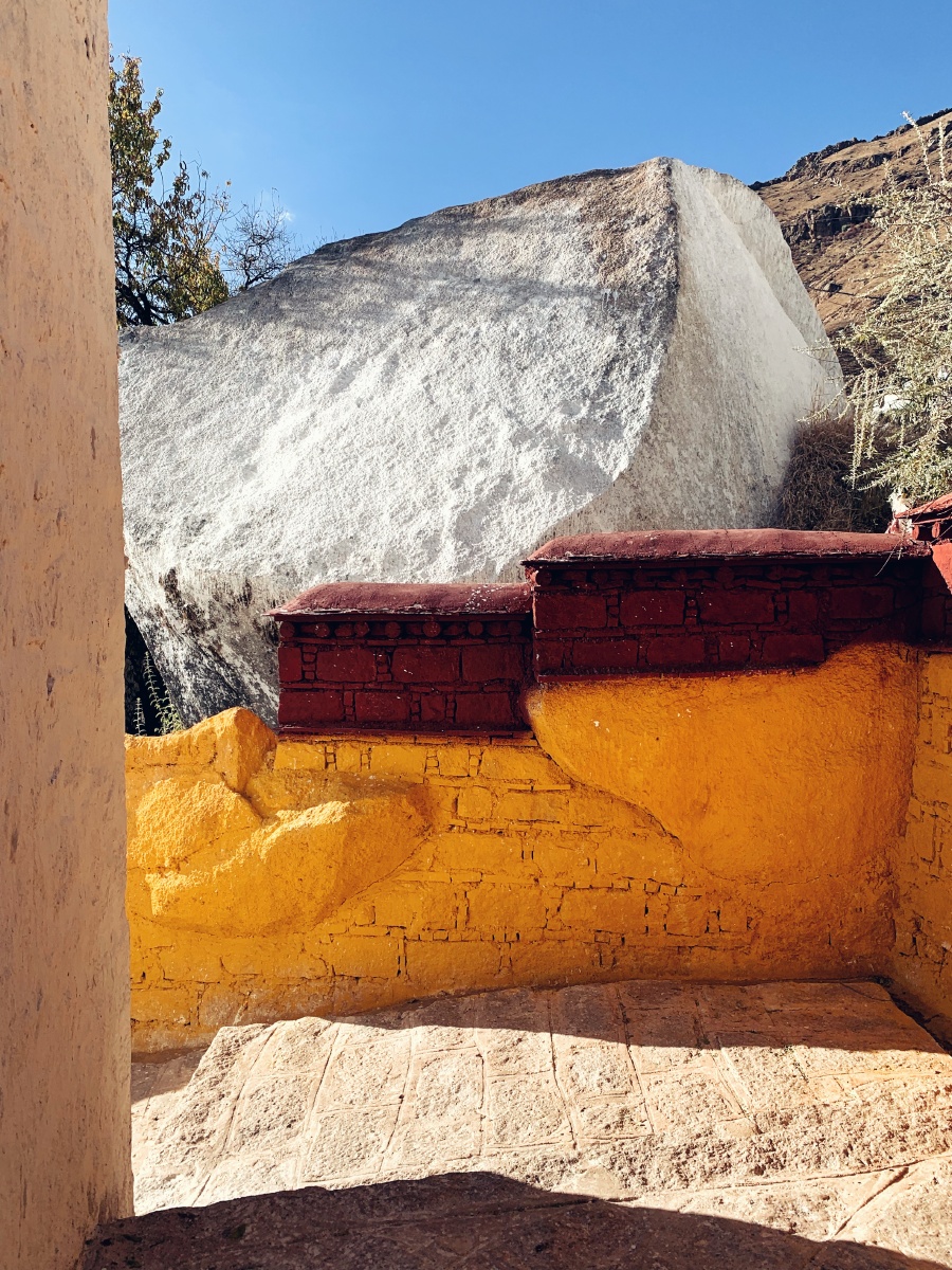 西藏拉萨帕崩岗寺