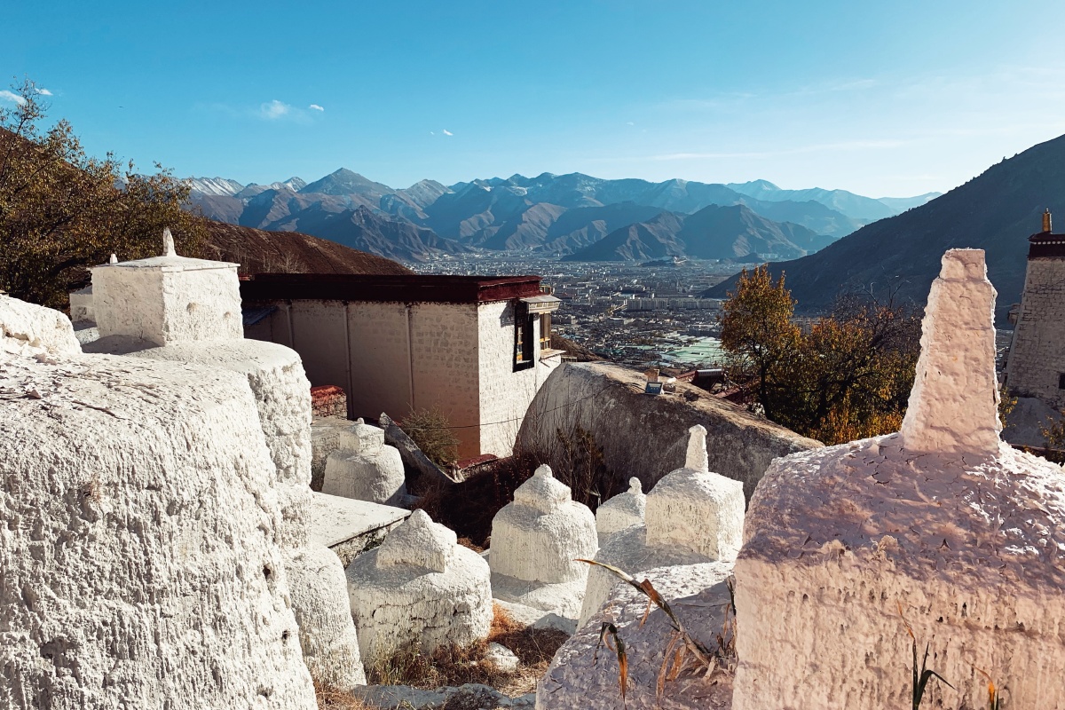西藏拉萨帕崩岗寺