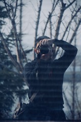 001