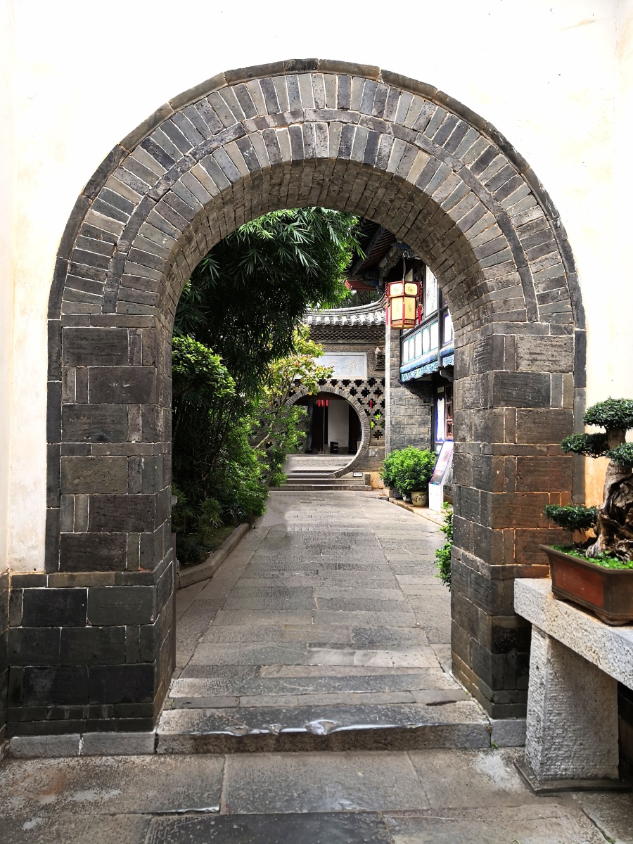 云南省建水县朱家花园