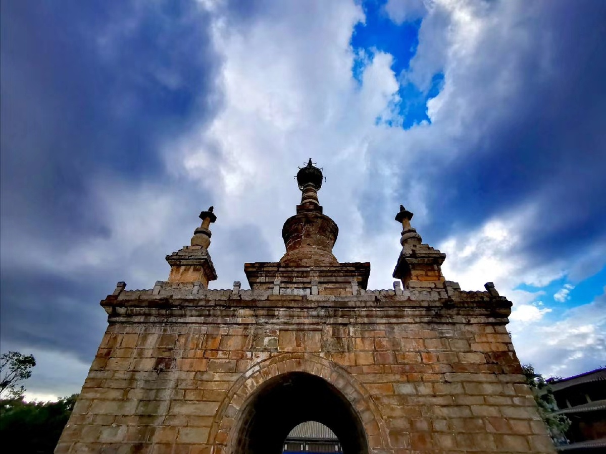 金刚塔 - jack土介 - 图虫