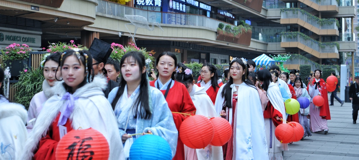 汉服巡游15号摄于成都天府二街传统汉服文化节