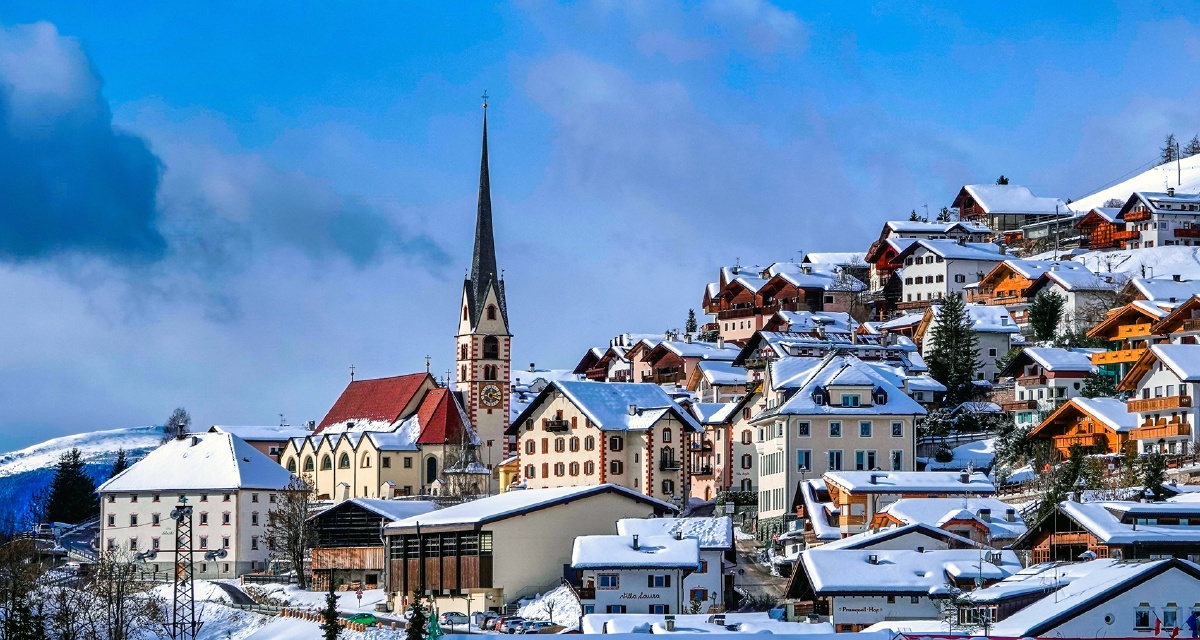 旅途留影:欧洲山村初雪 - 摄影师仇绍强