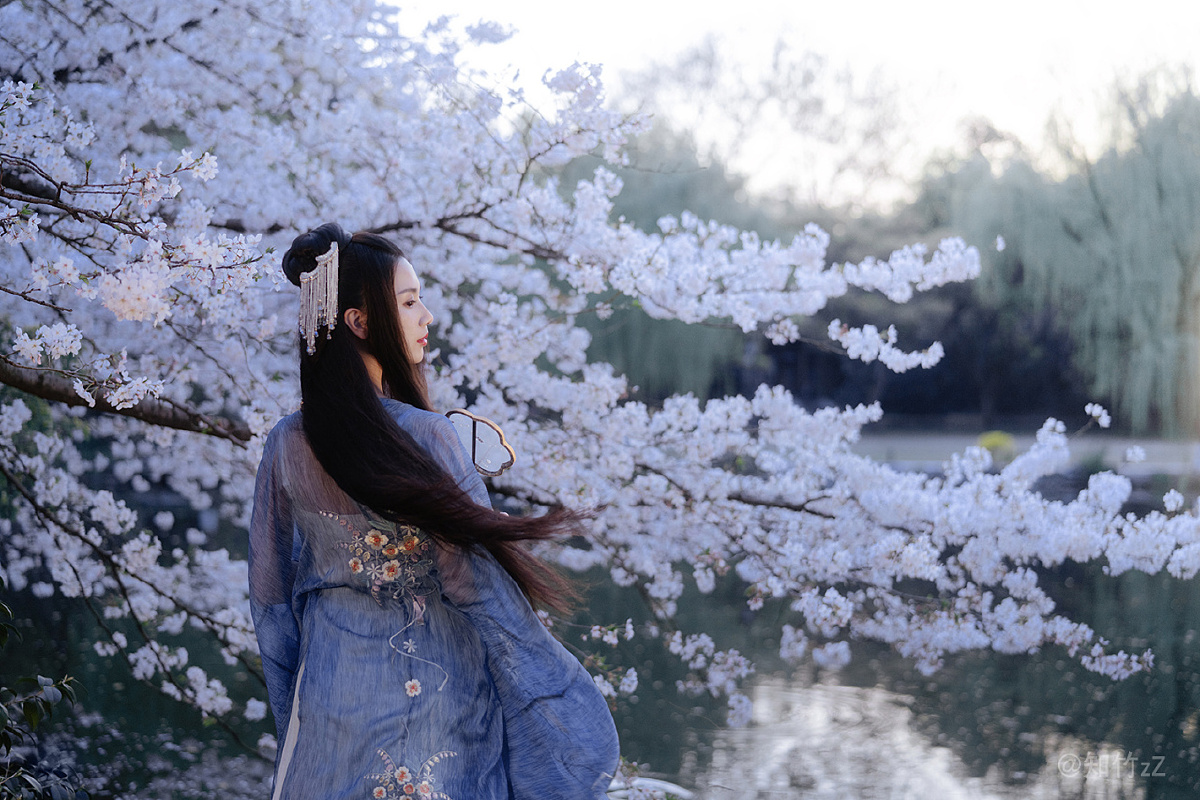 古装美女桃林风情万种古风摄影101010