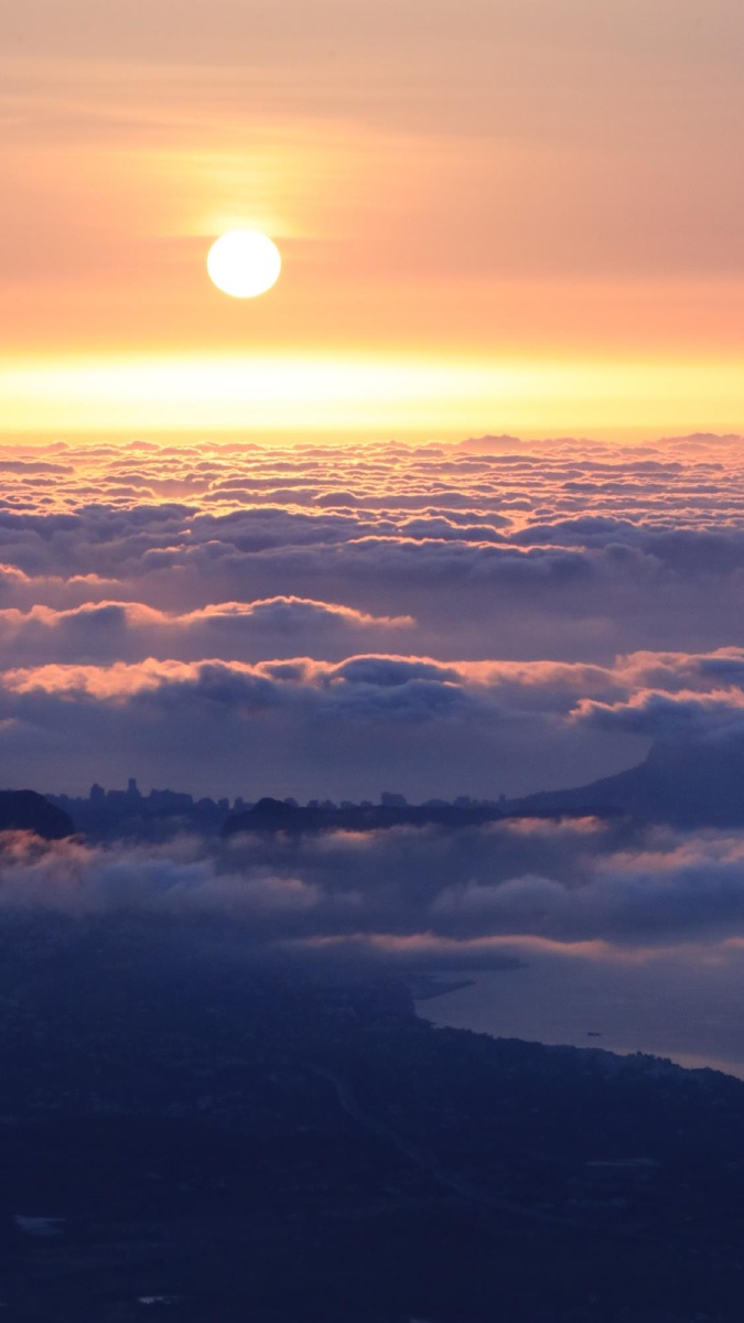 流云和晚霞的故事