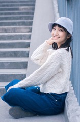 001