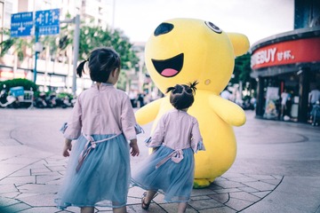 萌娃。