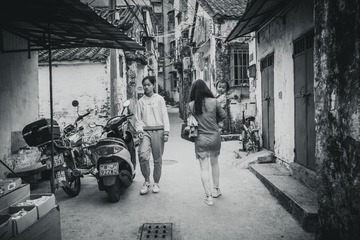 异乡人，我们的下一代故乡该为何处？