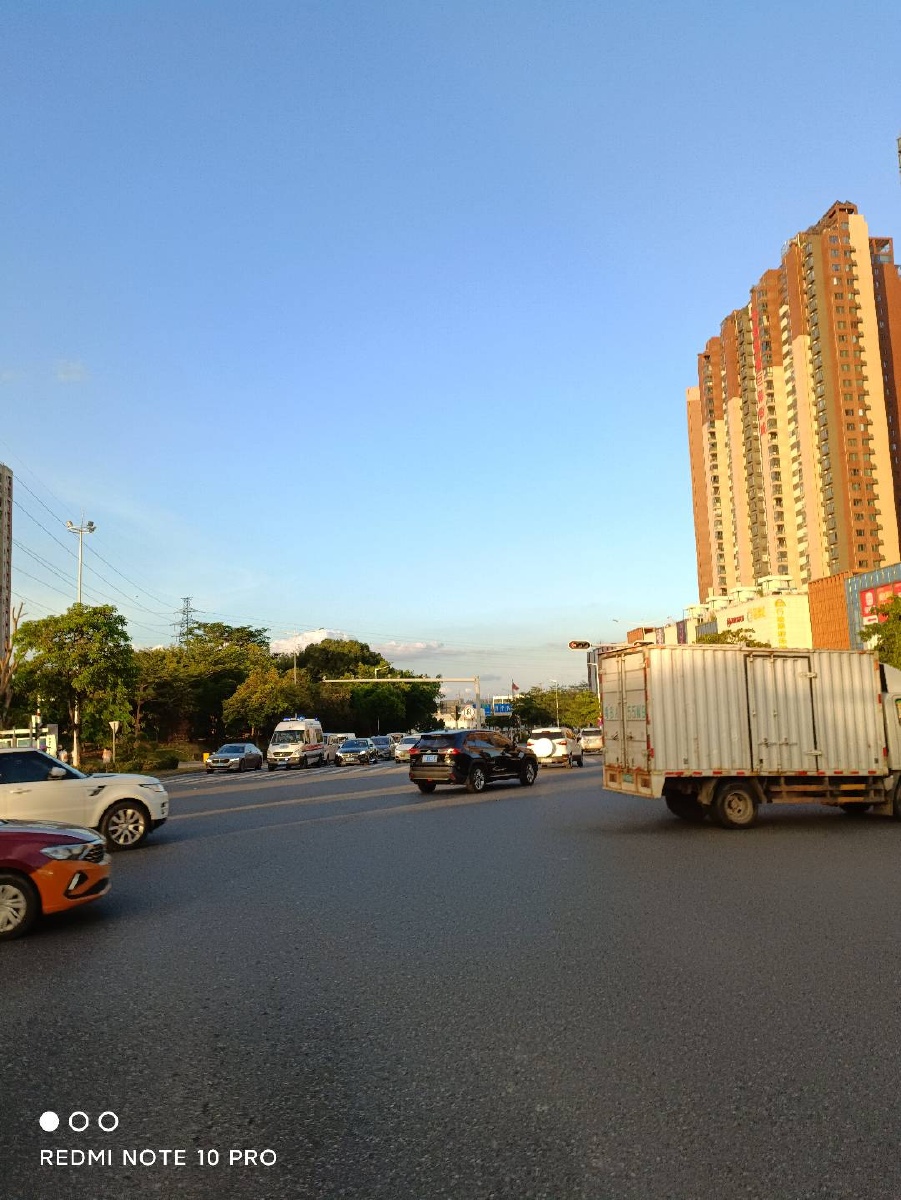 红米note10pro随手拍 - 摄影师162400139049237 - 图虫