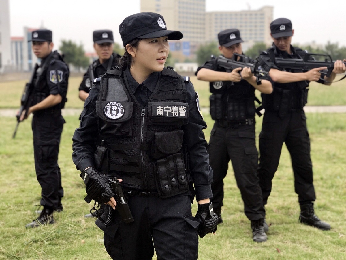 中国女特警