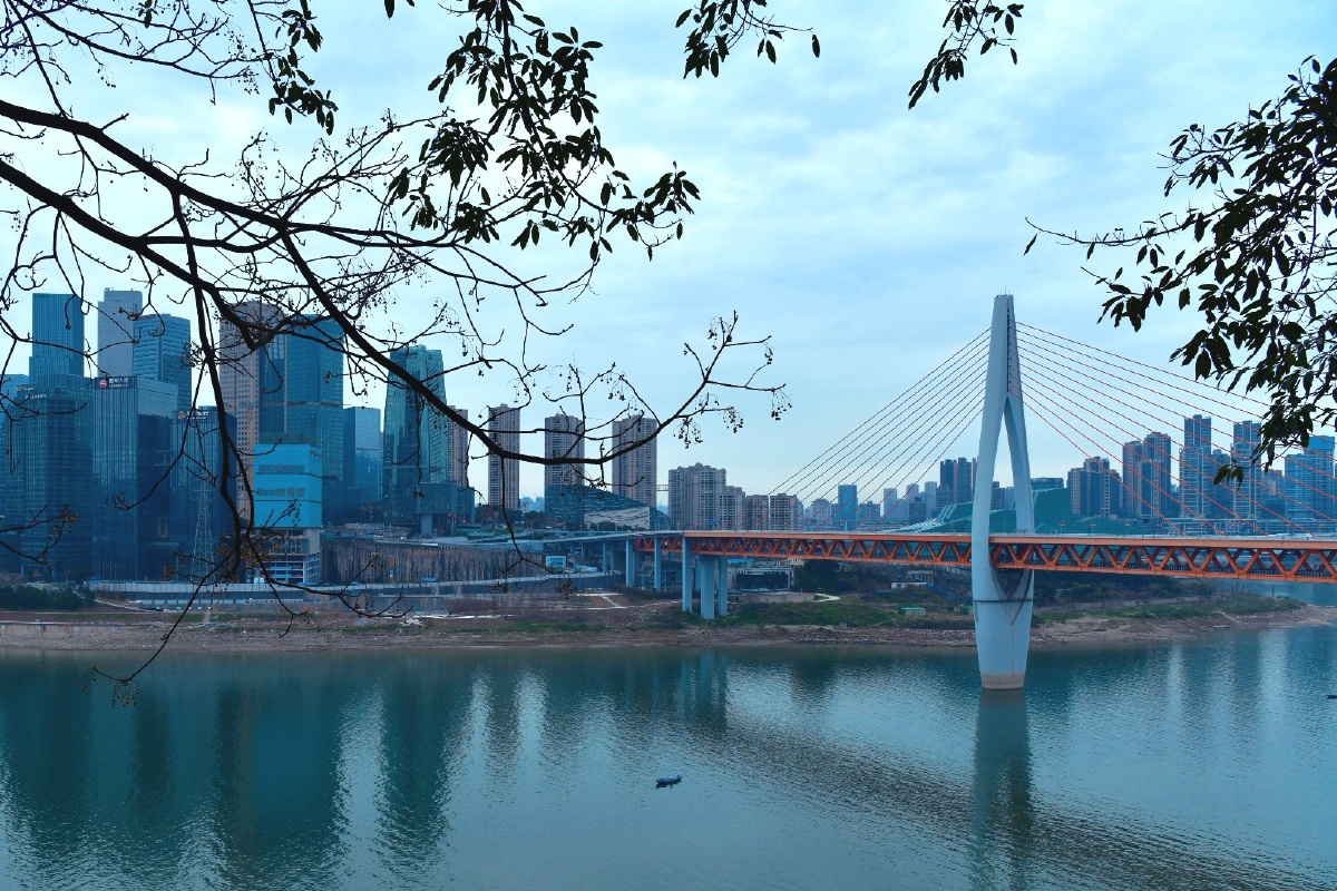 映像重庆江景千厮门大桥菜园坝大桥纵横交错的立交桥构成了重庆二江