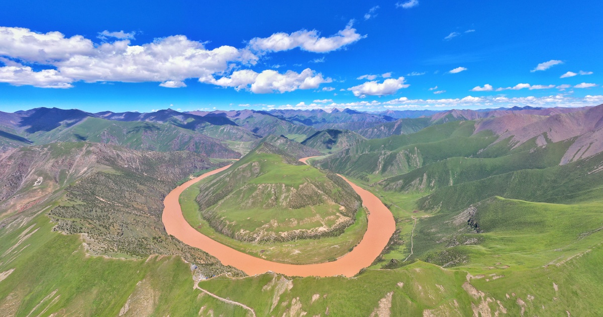 长江第一湾——治多县立新乡叶青村