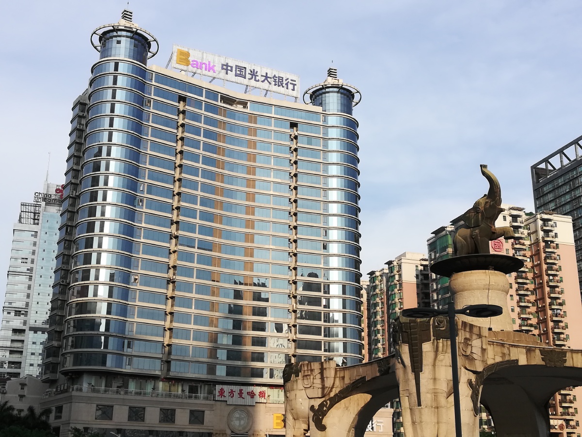 南宁金湖广场