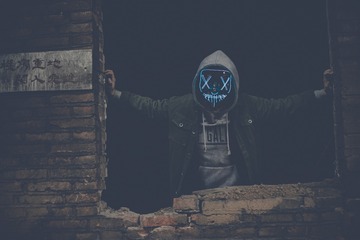 001