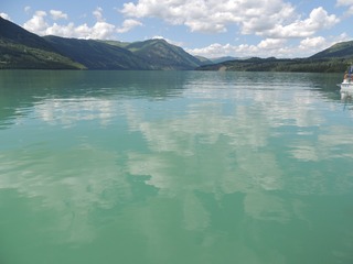 947422