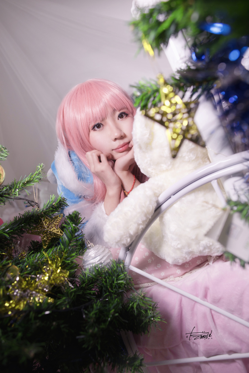 英雄联盟冰霜烈焰安妮