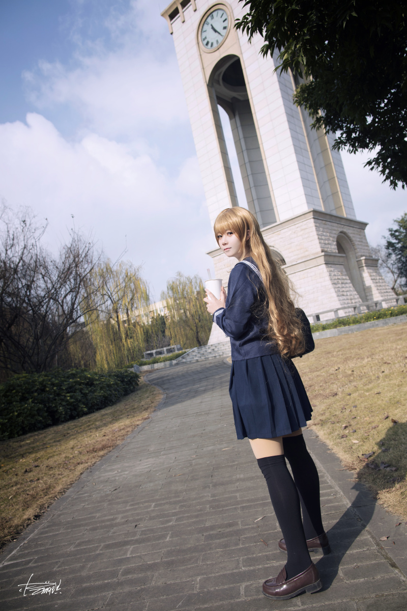 龙与虎逢坂大河校服