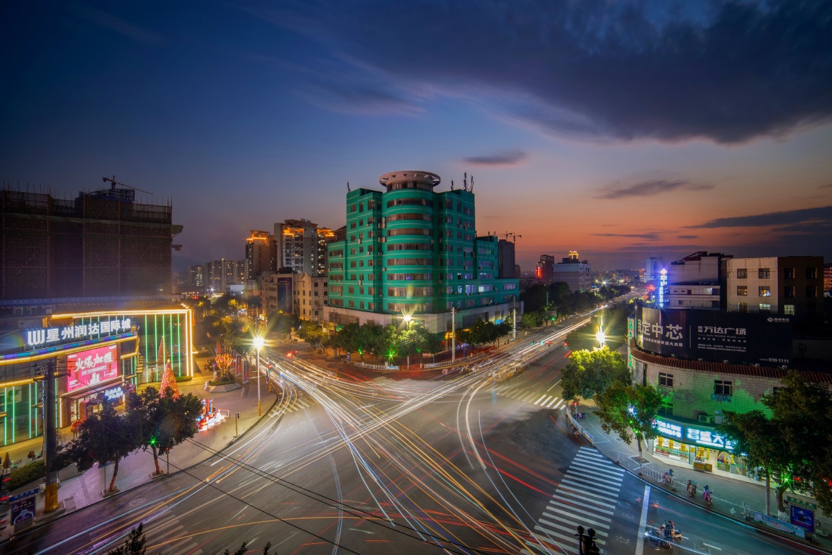 赣县区邮筒政大楼