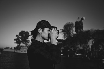 001