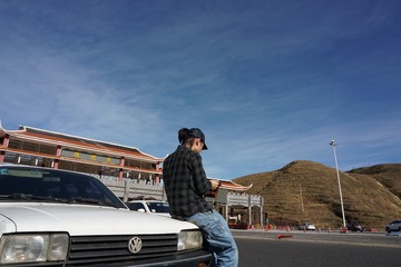 001
