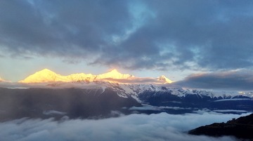 4261347