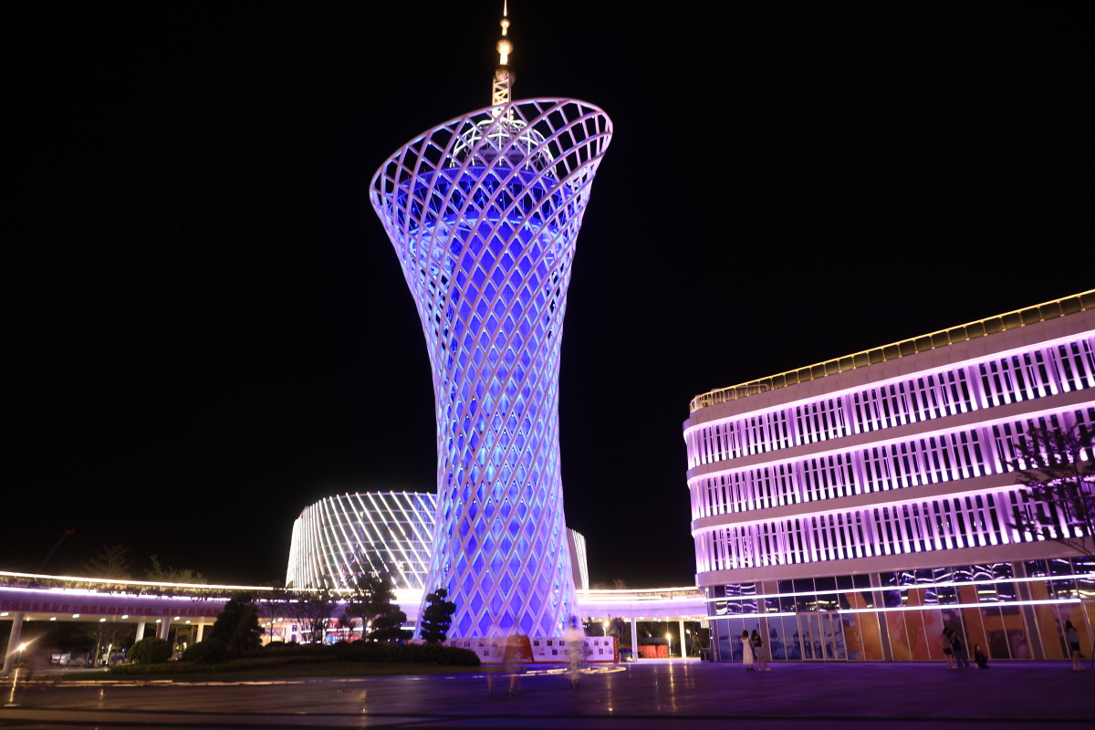 长安滨海湾青创广场vs东宝公园夜景