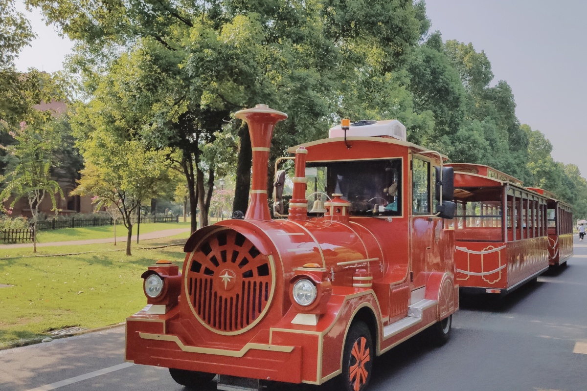 橘子洲头的小火车嗒嘀嗒