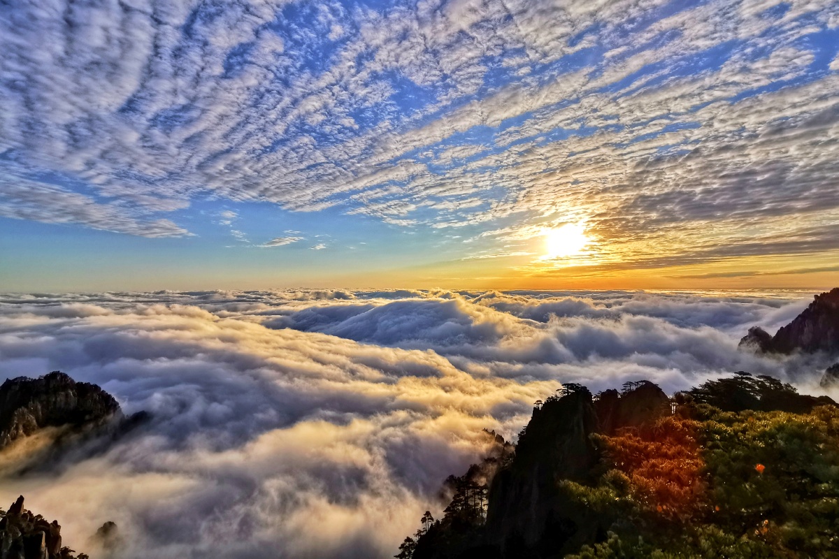 黄山云海日出