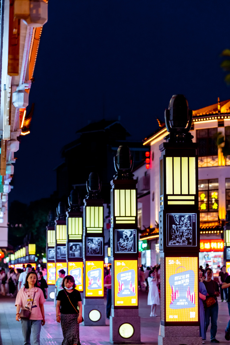 苏州观前街夜景