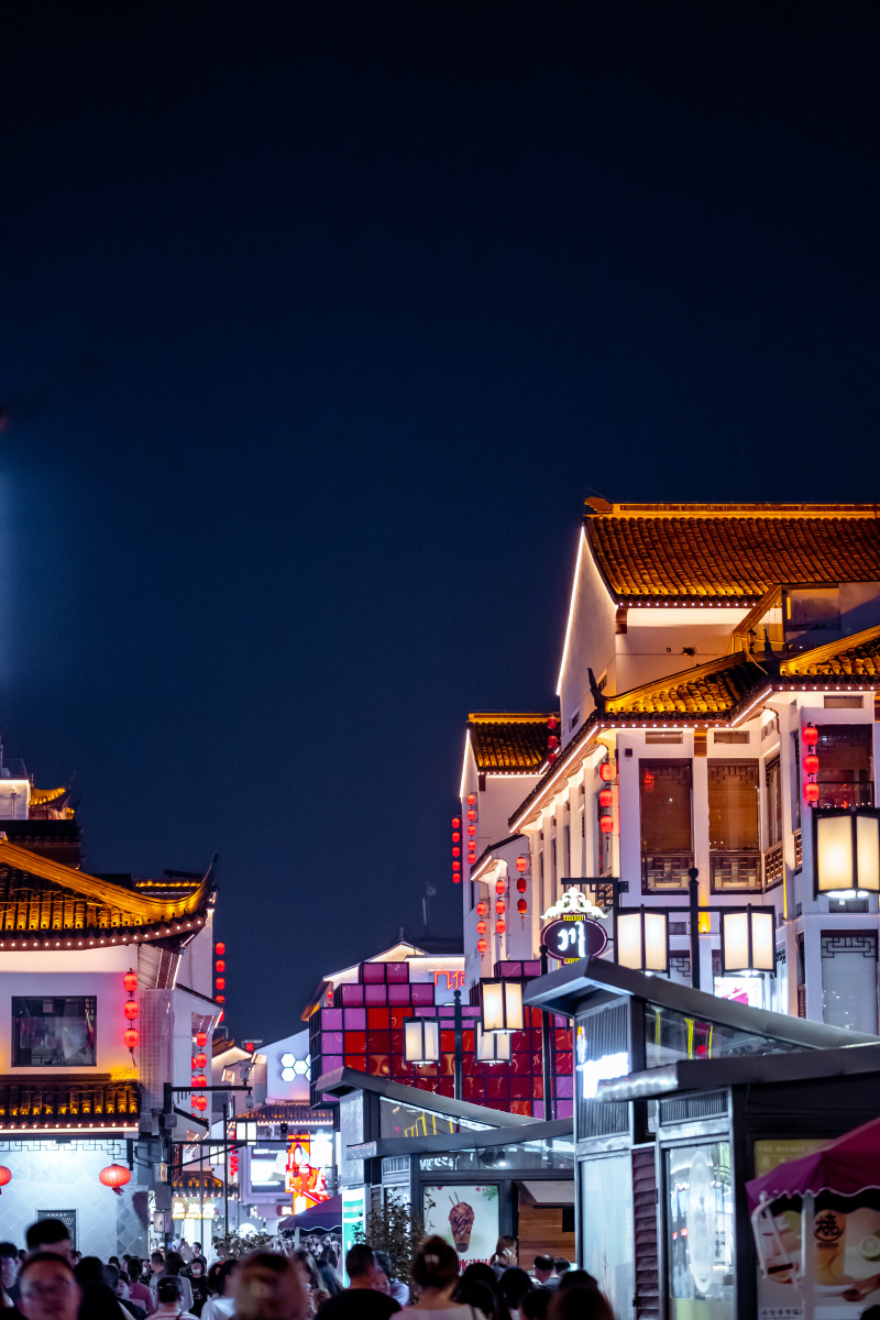 苏州观前街夜景