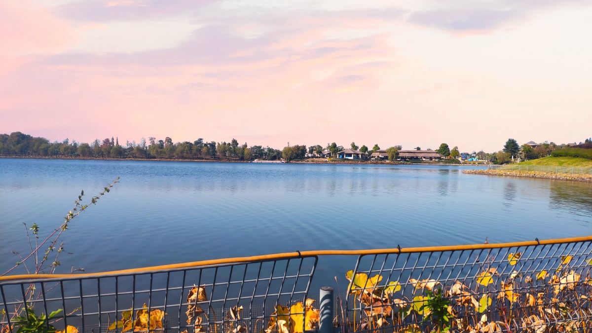 南京银杏湖蓝色系