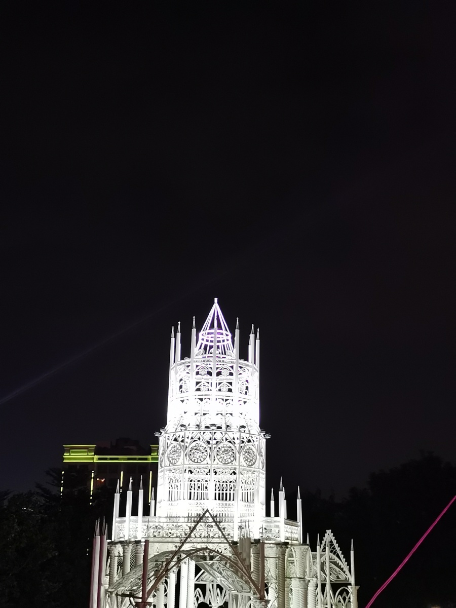暗夜城堡