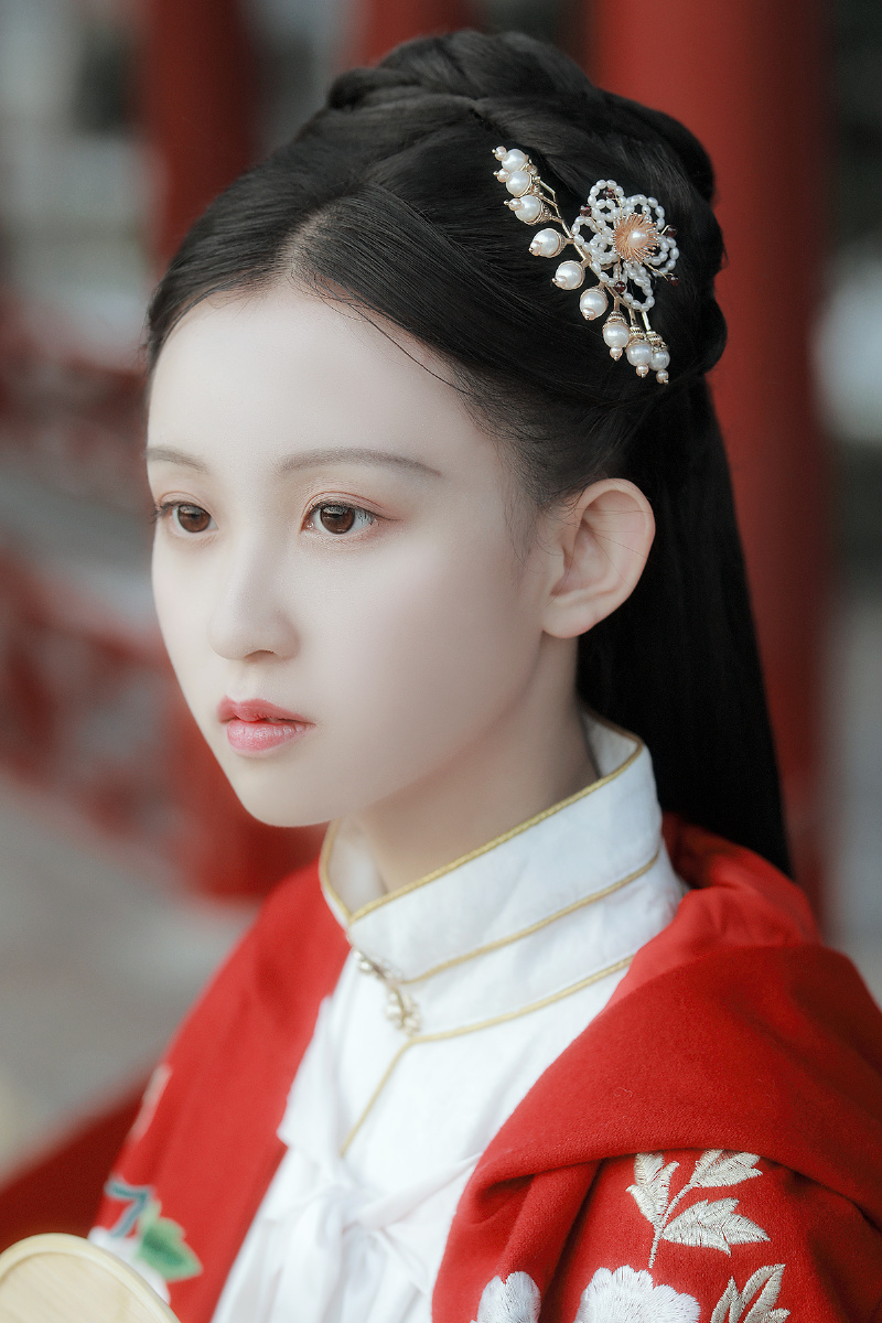 江南好, 最好是红衣