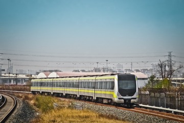 435648