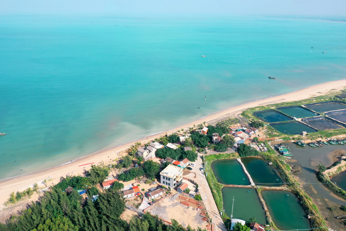 中国大陆最南部南极村