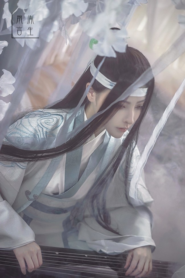 魔道祖师蓝忘机cos第一眼看到我的心跳就疯狂心动