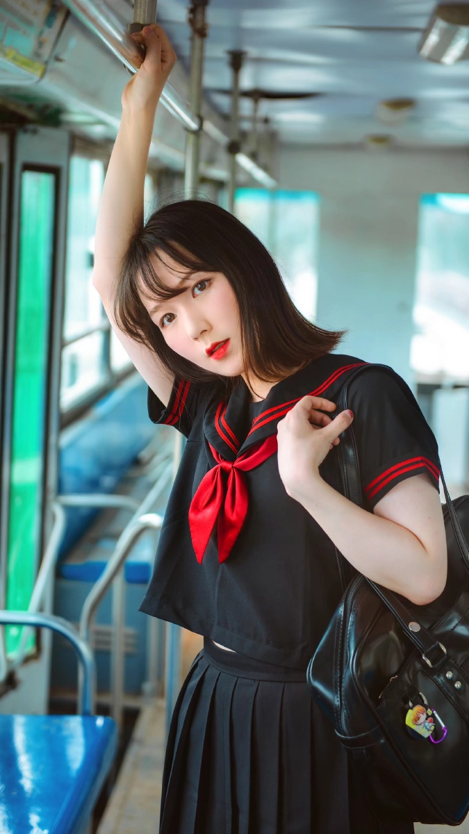 电车少女出镜筱芭摄后零小柒