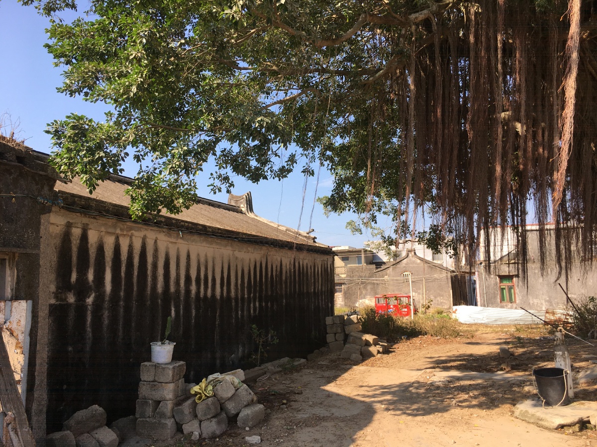 粤东惠来县西溪镇山陇村古屋