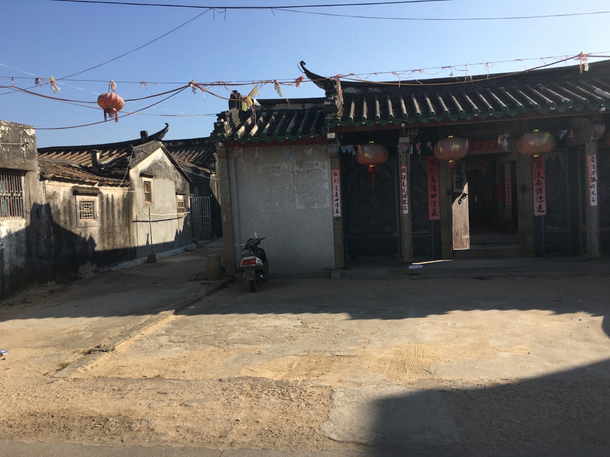 粤东陆丰甲东镇奎湖村许氏祠堂