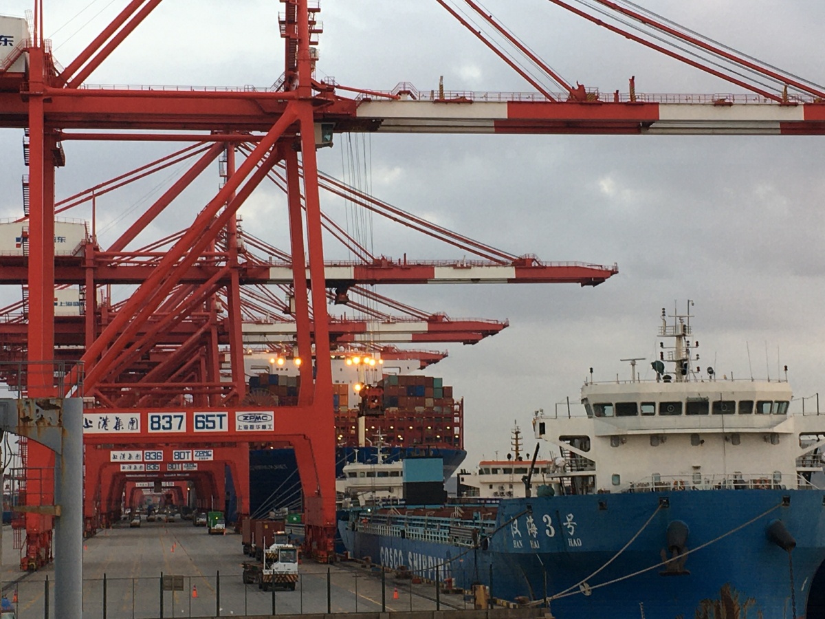 上海洋山港深水码头